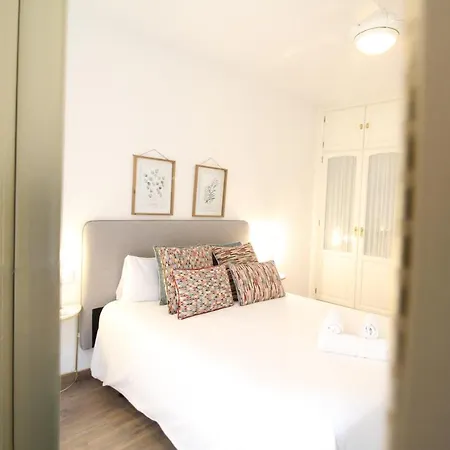 Del Parque Flats Catedral Exclusive Apartment Málaga