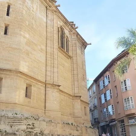 Del Parque Flats Catedral Exclusive Apartment